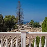 Villa Kadena *