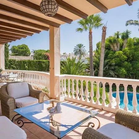 Villa Kadena *