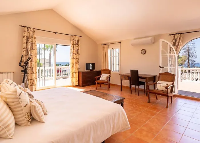 Villa Kadena